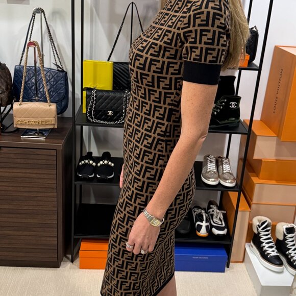 *AUTHENTIC* FENDI - Long Logo Dress, Size 36 - Picture 9 of 9